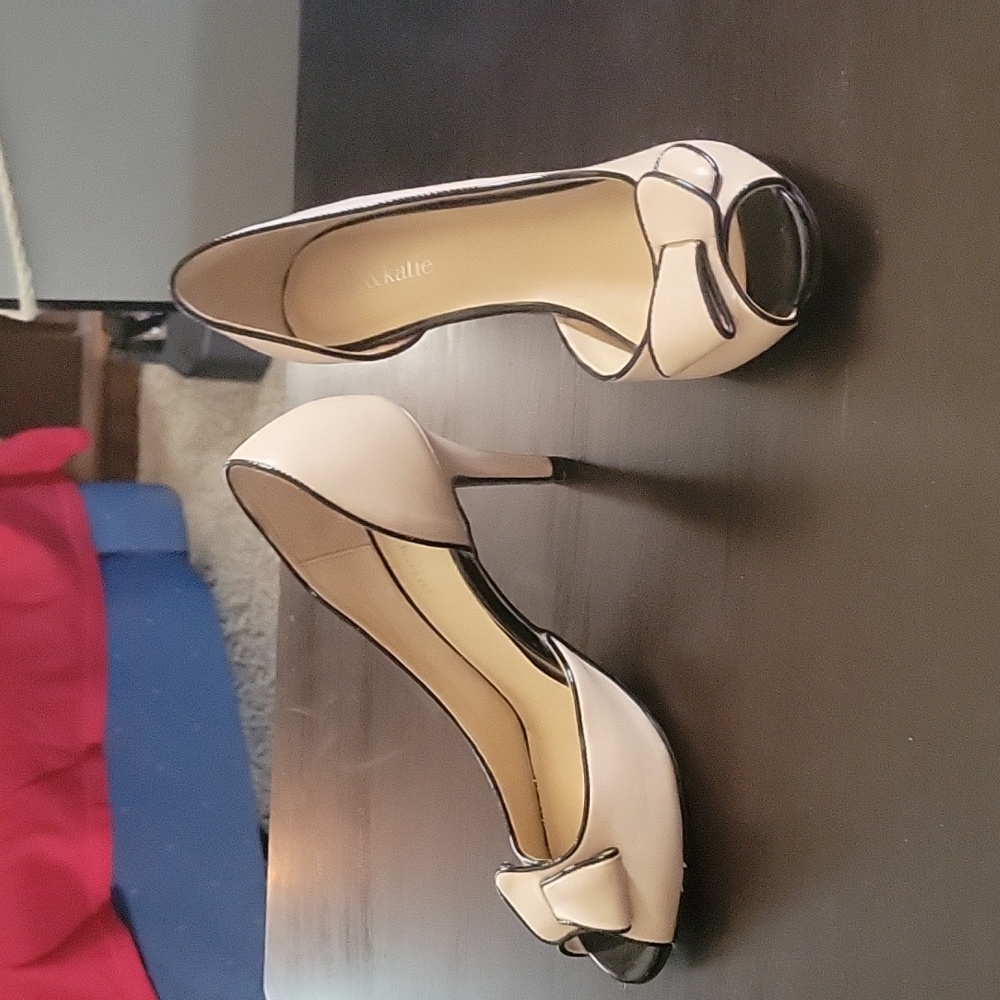Women's high heels